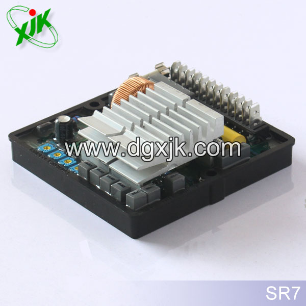 Generator AVR SR7